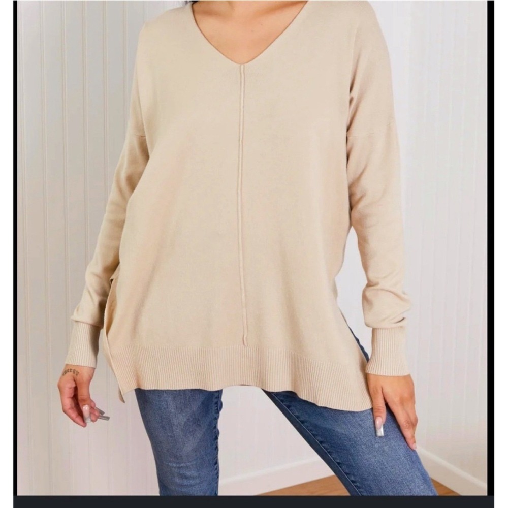 Zenana‎ V-Neck Sweater  OS XS Beige High-Low Side Slit Tunic NWOT